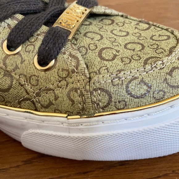 signature Gs sneakers Brown and tan G by GUESS size 9 - Picture 10 of 14